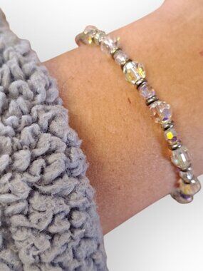 Elegant Crystal Beaded Bracelet